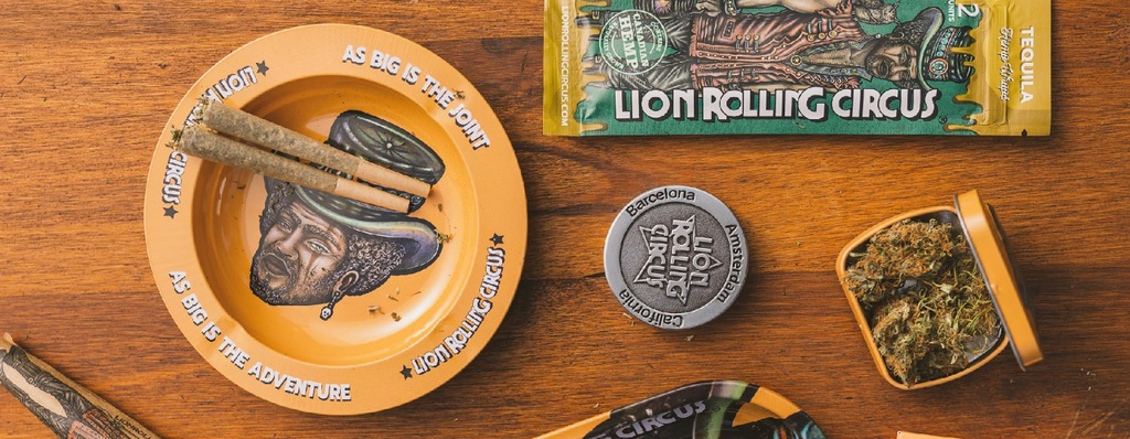 Cenicero Lion Rolling Circus